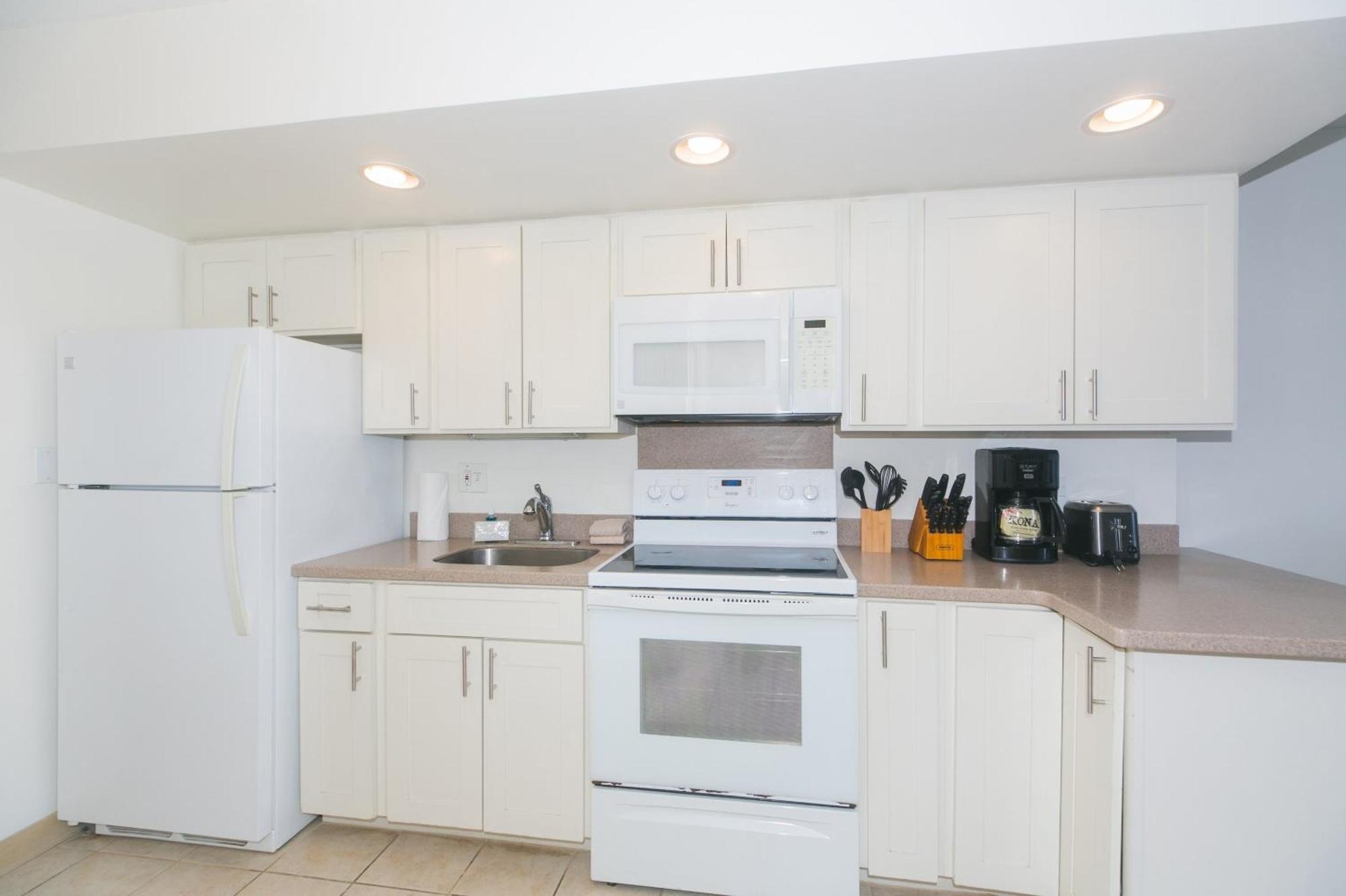 Ilikai Marina View With Fully Equipped Kitchens & Free Wifi Honolulu